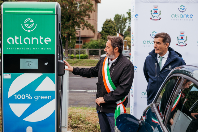 Atlante e Buccinasco: inaugurati 38 punti di ricarica per veicoli elettrici 