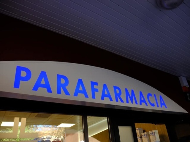 Buccinasco, Inaugurazione ParaFarmaLab - Il video 