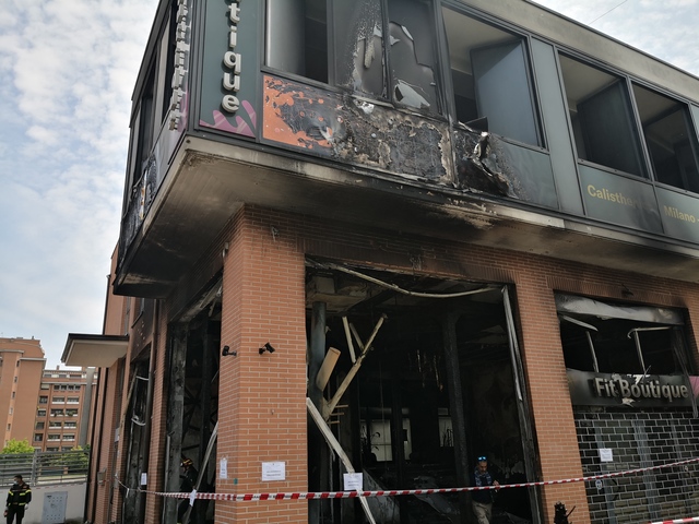 Buccinasco, distrutta da un incendio la palestra Fit Boutique